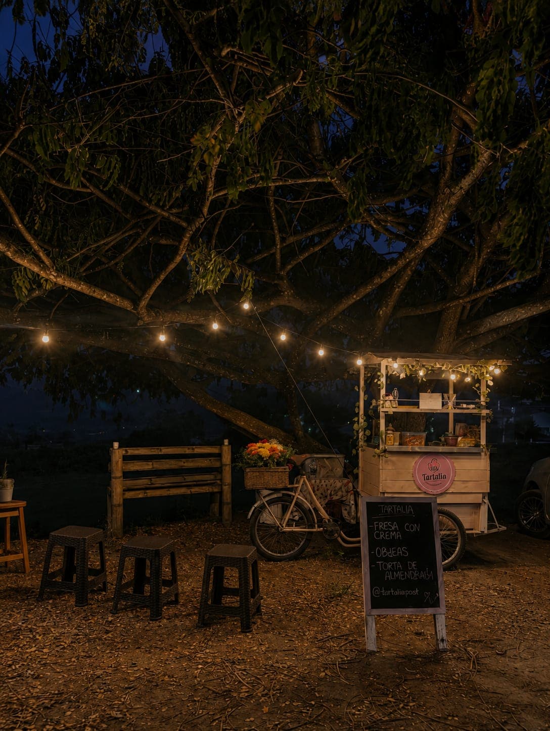 Kiosko de Tartalia Repostería en una plaza